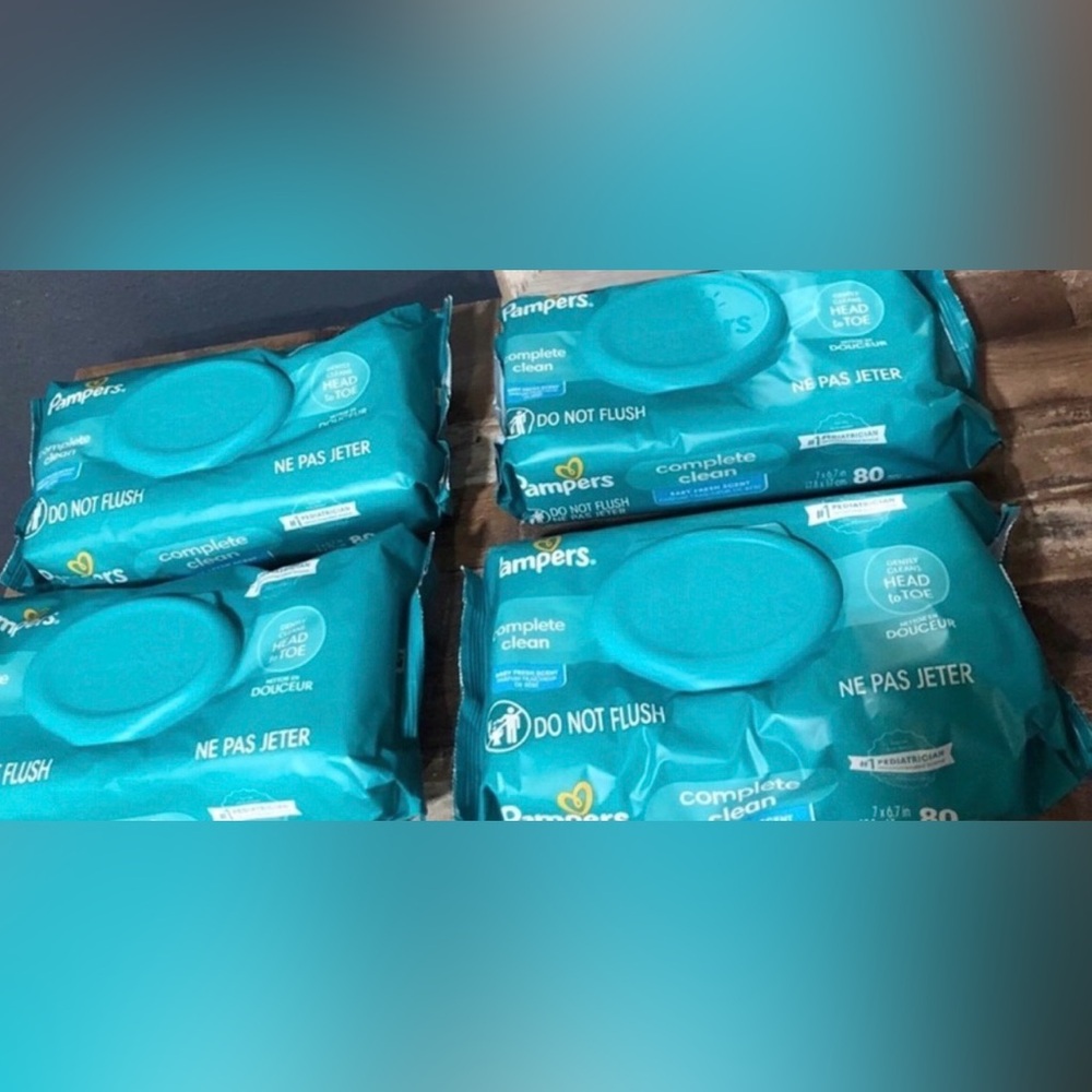 Pampers Complete Clean Scented Baby Wipes 4 Pop Top Packs Of 80 Wipes Each = 320